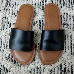 EUC Universal thread sandal